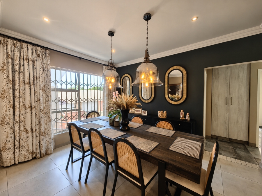 3 Bedroom Property for Sale in Boschdal North West